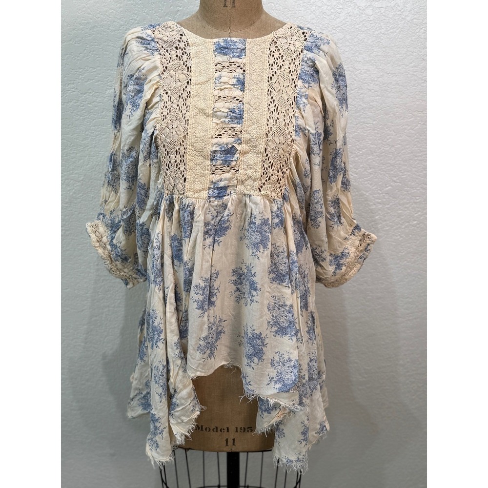 A Rare Bird Whispering Blue Bells Parlor Lightweight Shirt One Size NWT